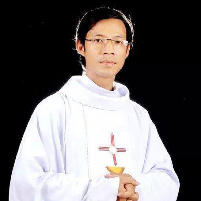 Nhấn vào ảnh để xem kích thước thật

Tên:  140602001.jpg
Lần xem: 4039
Kích thước:  58.9 KB