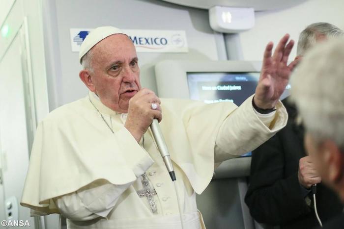 Nhấn vào ảnh để xem kích thước thật
Tên: PopeFrancis-Mexico-01.jpg
Lần xem: 776
Kích thước: 31.1 KB