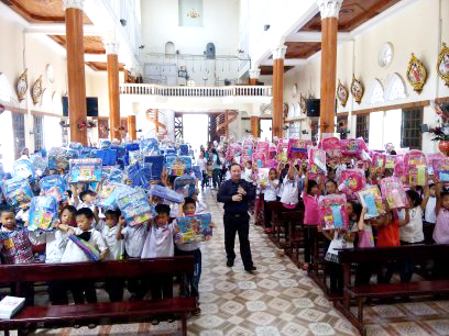 Tên :  700 HỌC SINH GX THU CHỈ NHẬN QU&#192;.jpg
Xem : 882
Kích cở :  148.9 KB