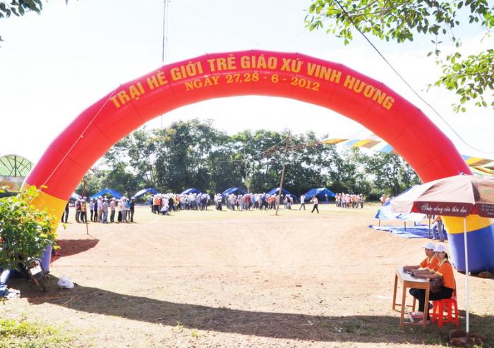 Nhấn vào ảnh để xem kích thước thật

Tên:  hoitrai_gioitre_vinhhuong1_026.jpg
Lần xem: 653
Kích thước:  66.3 KB