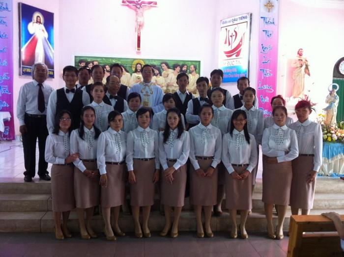 Tên :  601433_279233165552619_294328912_n.jpg
Xem : 1113
Kích cở :  54.9 KB
