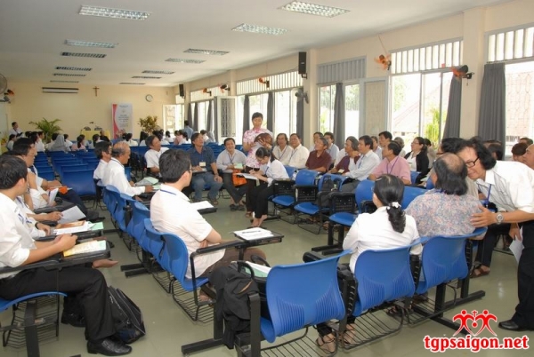 Nhấn vào ảnh để xem kích thước thật
Tên: daihoithanhnhac_nhom.jpg
Lần xem: 464
Kích thước: 199.2 KB